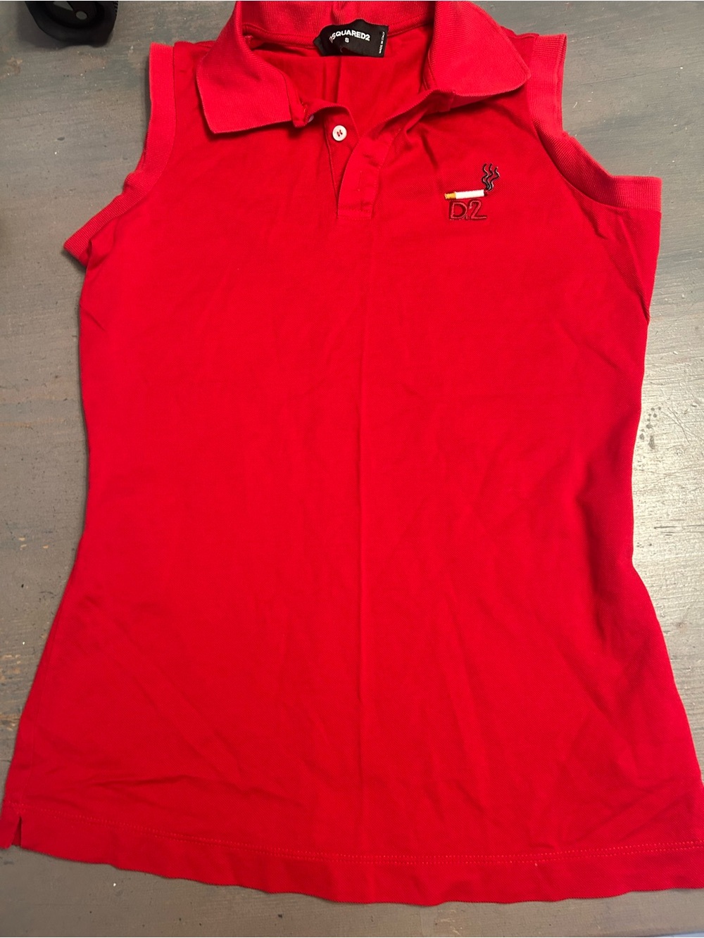NEW DSQUARED 2 sleeveless polo
Excellent condition